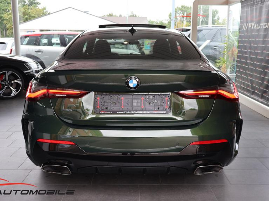 BMW M440
