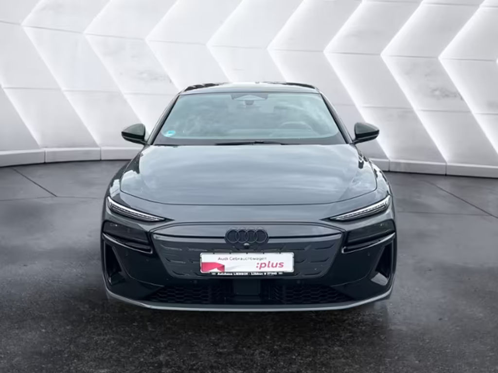 Audi S6 e-tron