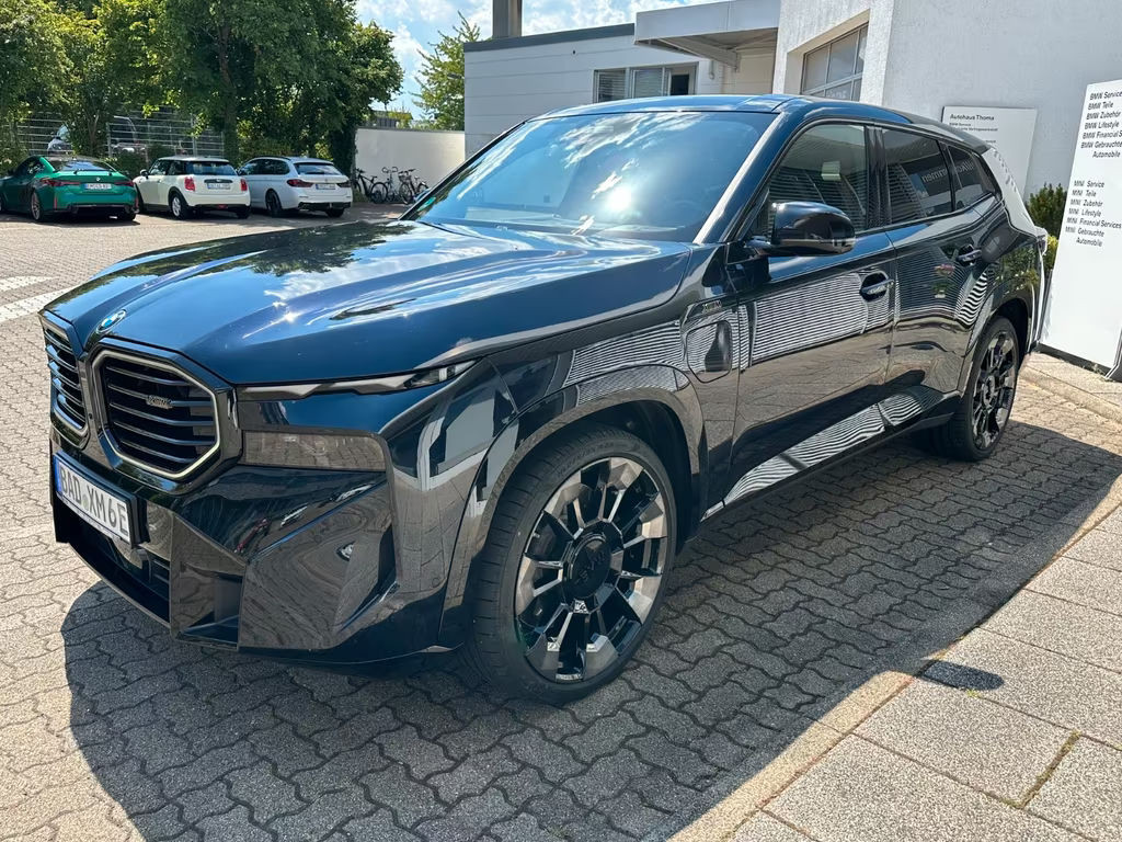 BMW XM