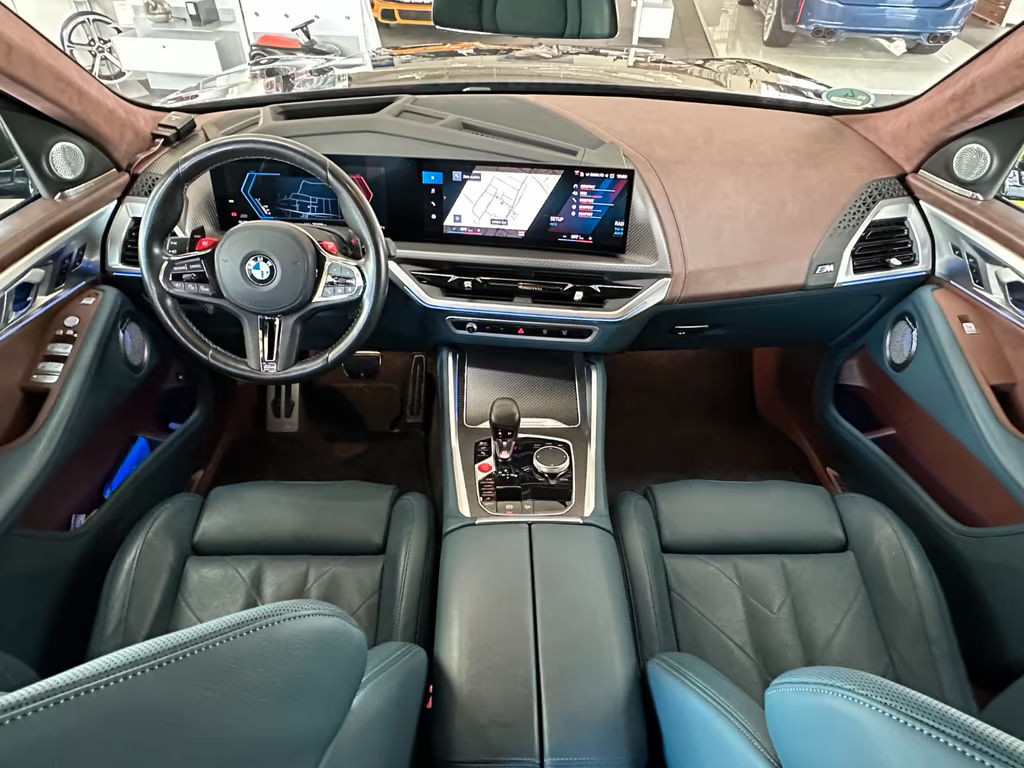 BMW XM