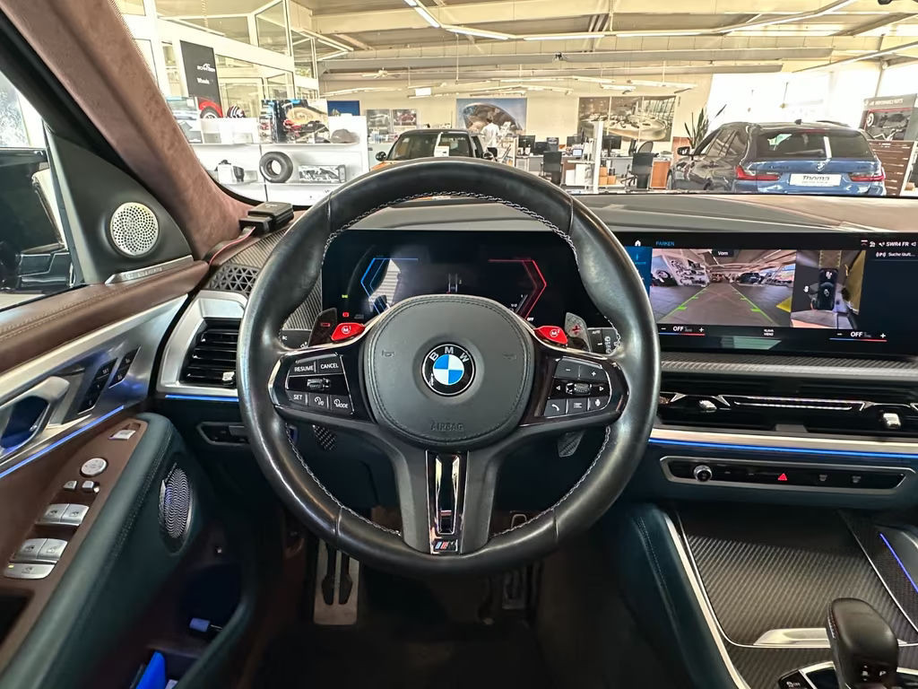 BMW XM