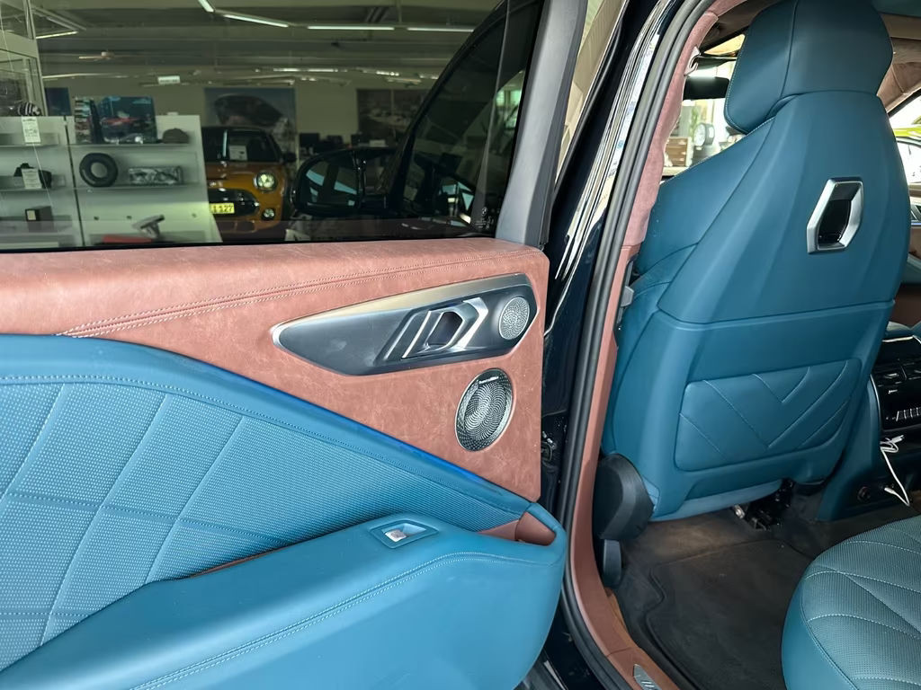 BMW XM