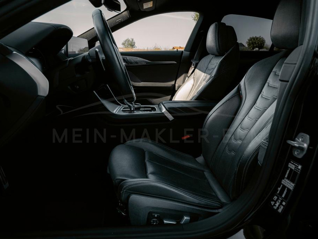 BMW M850