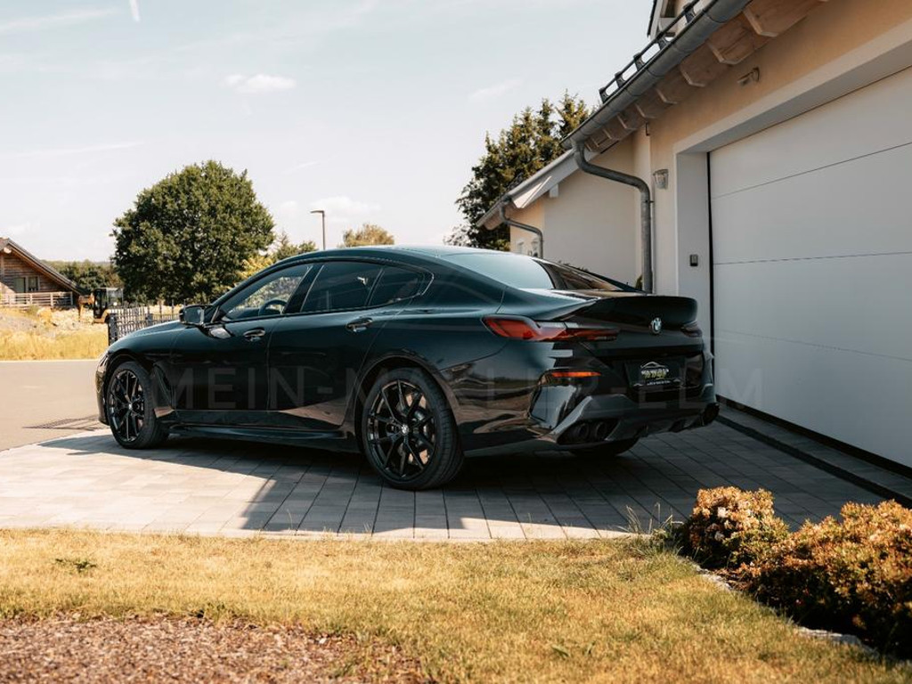 BMW M850