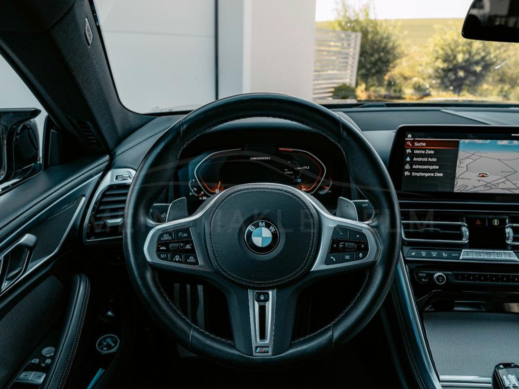 BMW M850