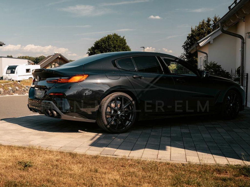 BMW M850