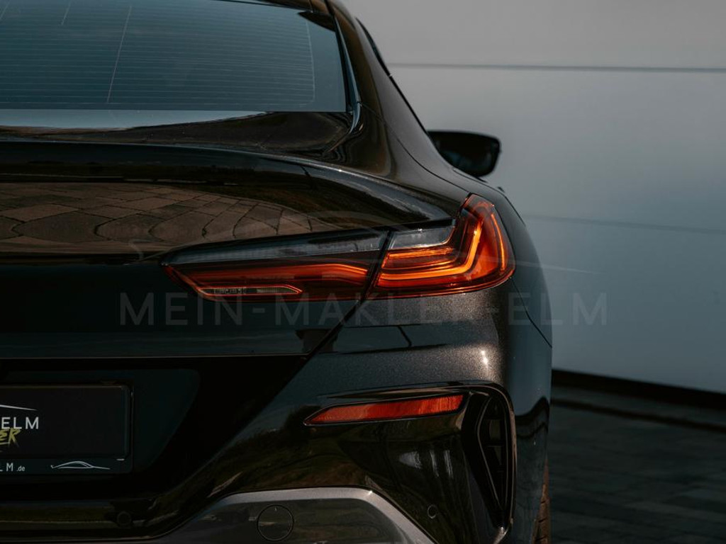 BMW M850