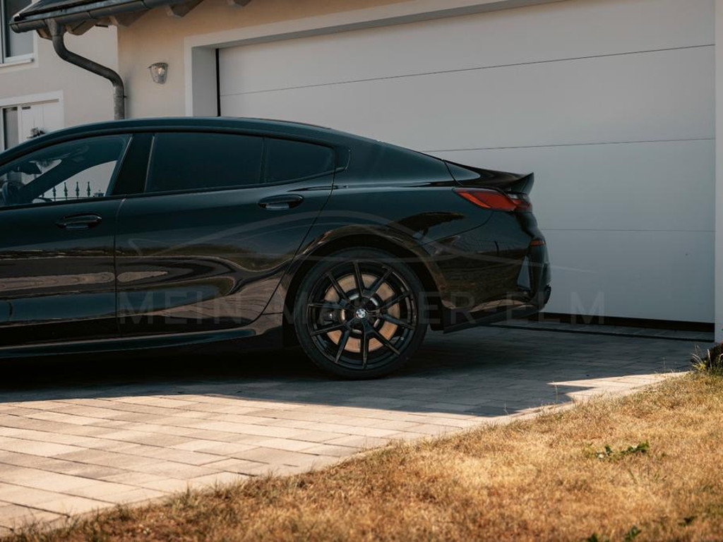 BMW M850