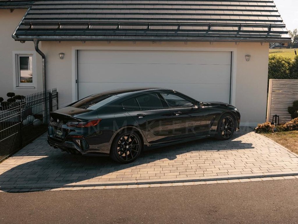 BMW M850