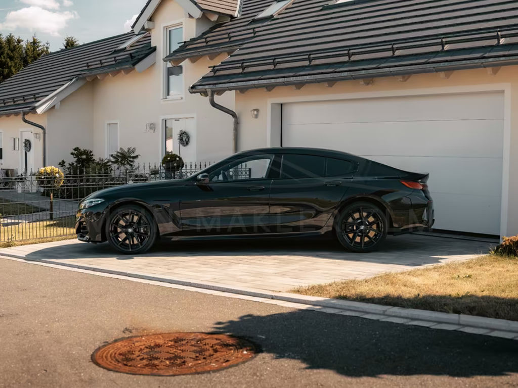 BMW M850