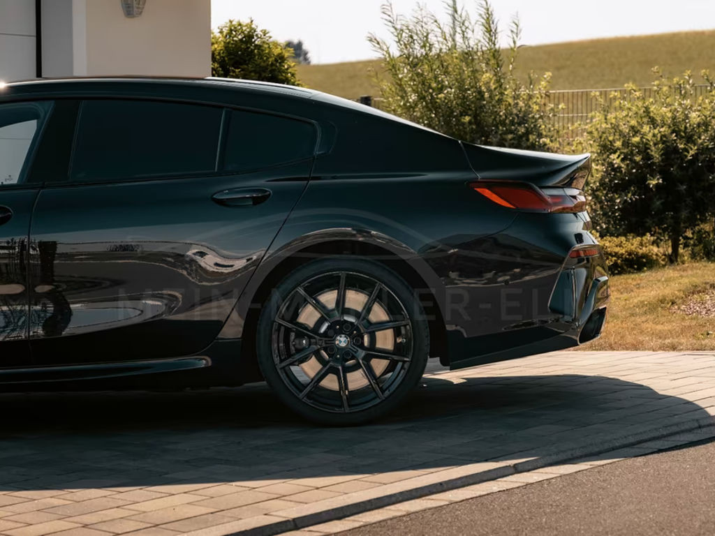 BMW M850