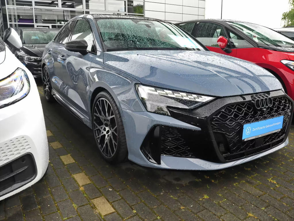 Audi RS3