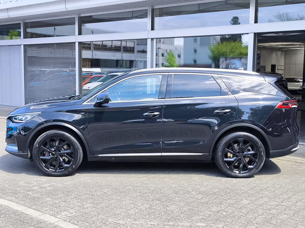 BYD Tang