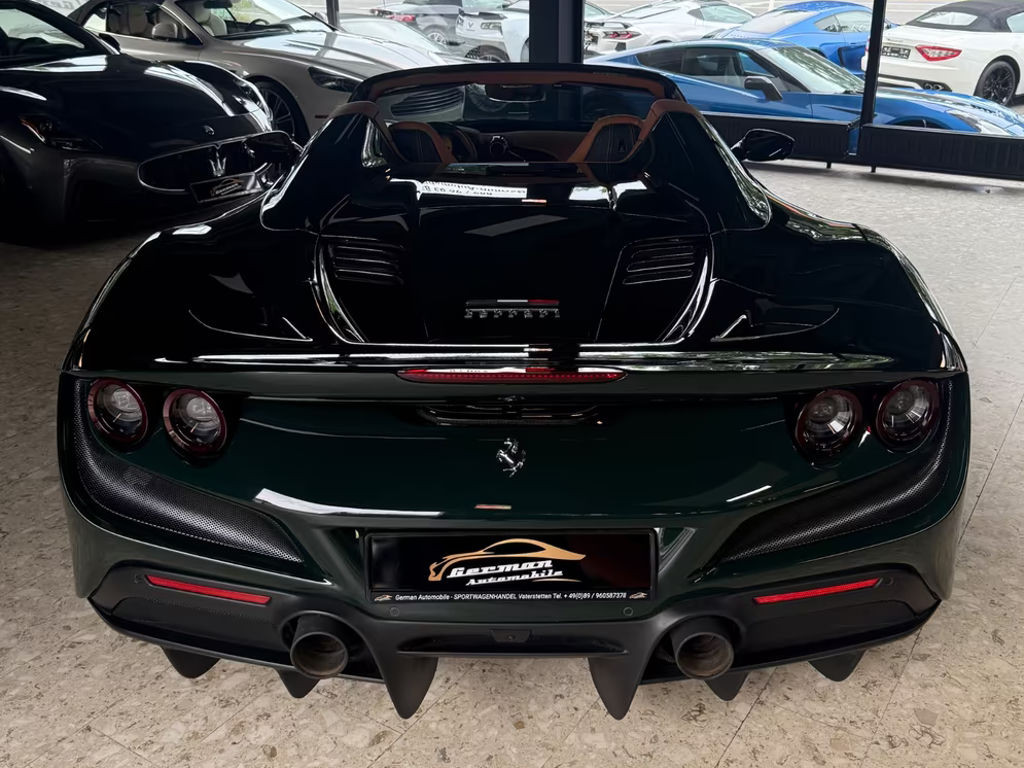 Ferrari F8
