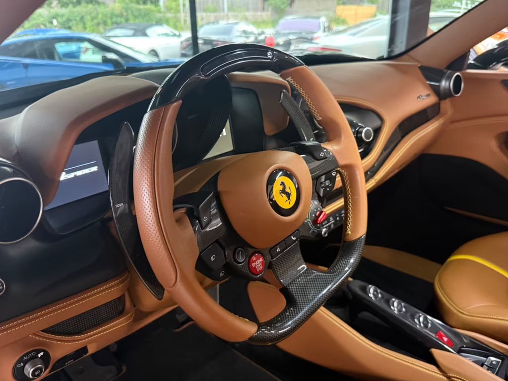 Ferrari F8