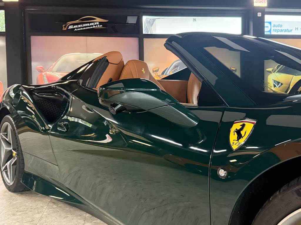 Ferrari F8