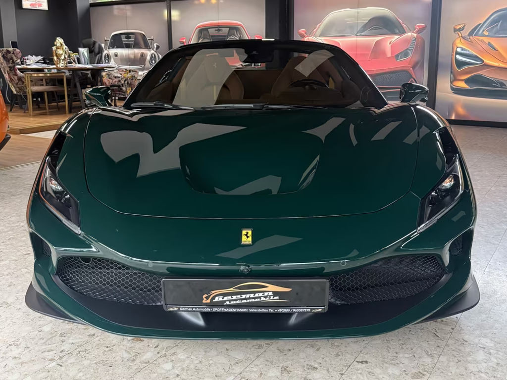 Ferrari F8