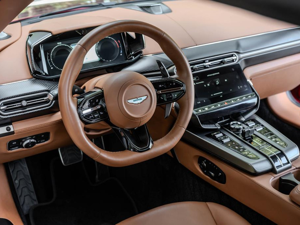 Aston Martin Vanquish