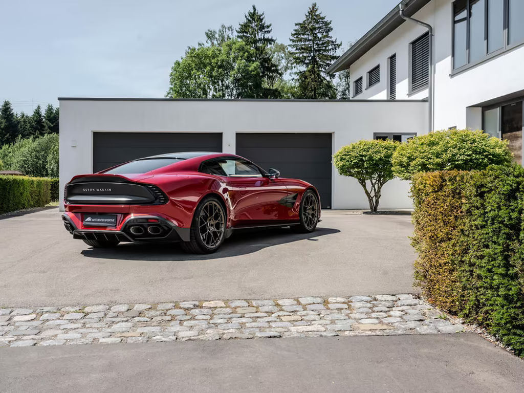 Aston Martin Vanquish