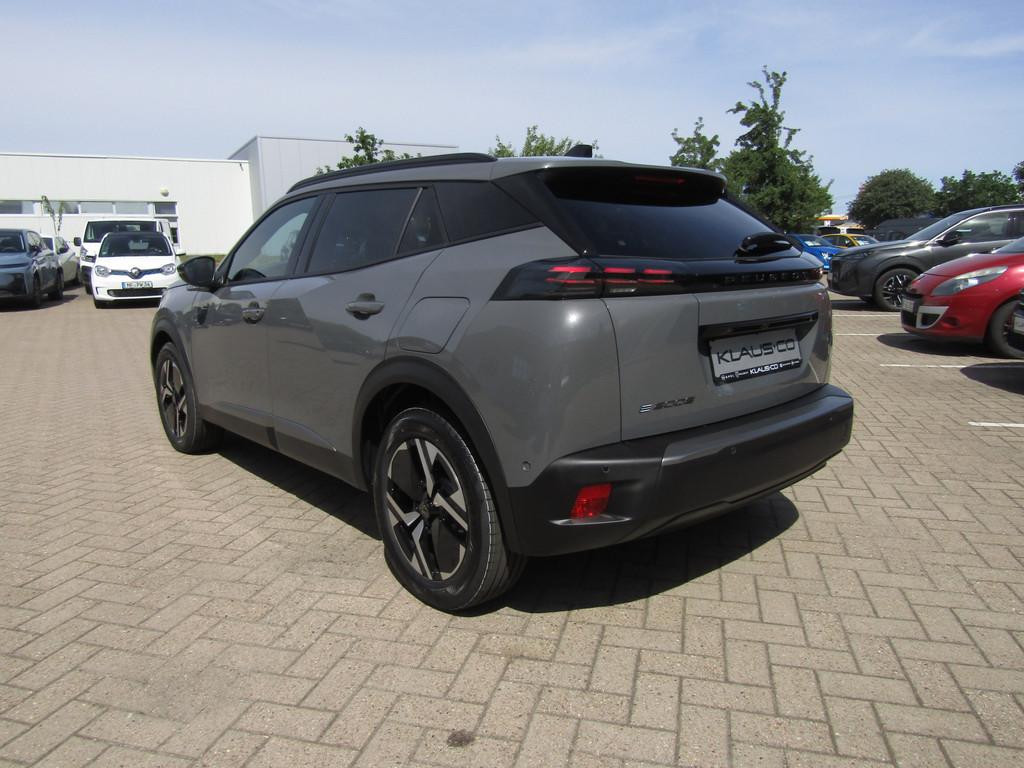 Peugeot e-2008