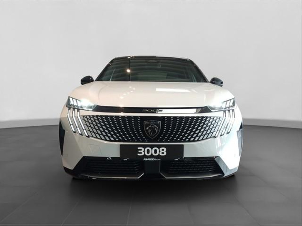 Peugeot E-3008