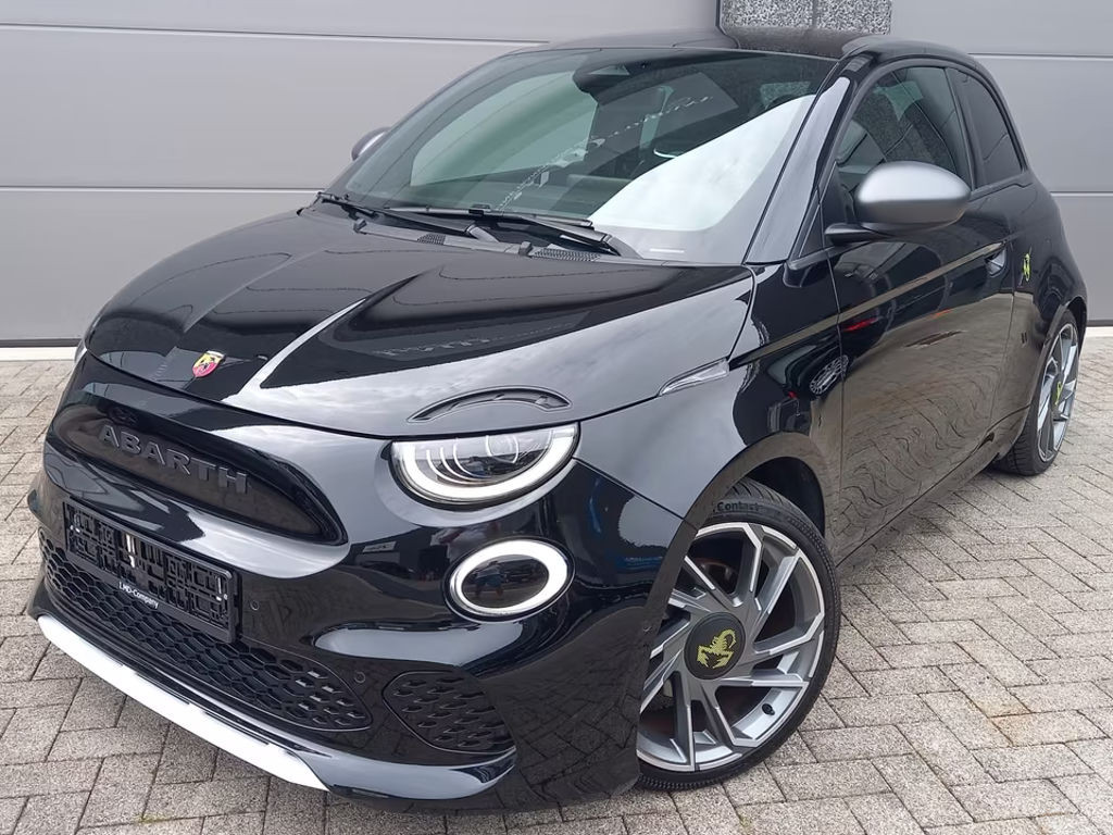 Abarth 500e Turismo Scorpionissima