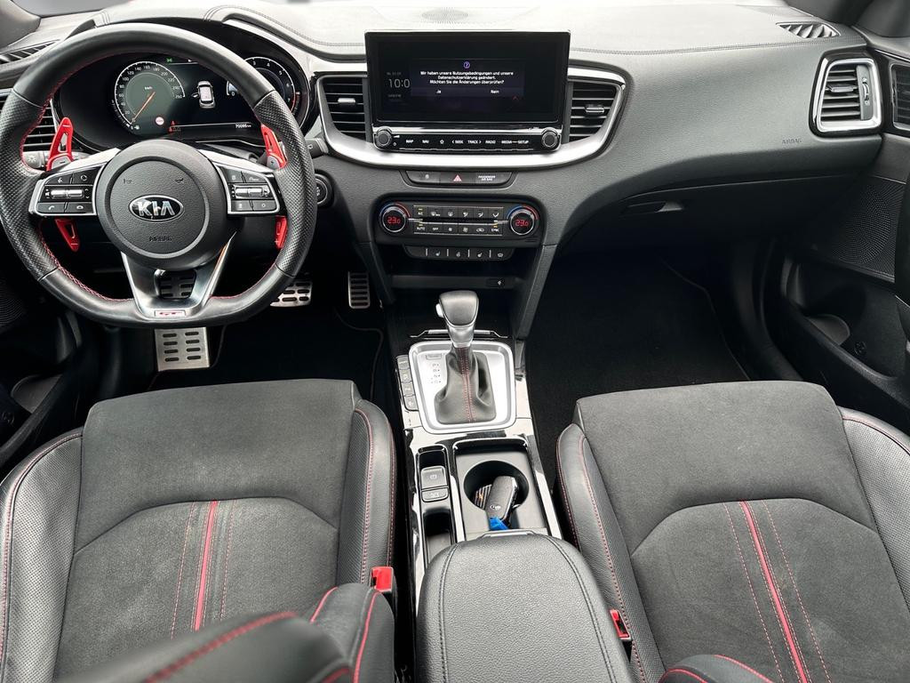 Kia ProCeed