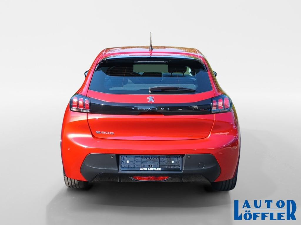 Peugeot e-208