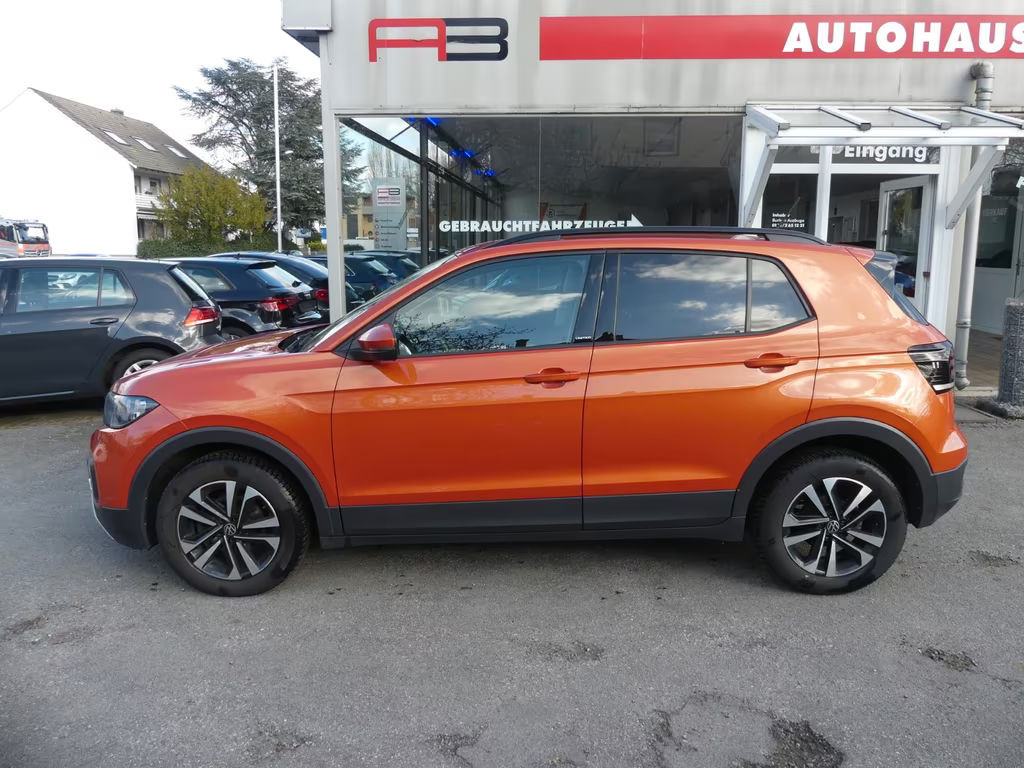 Volkswagen T-Cross United