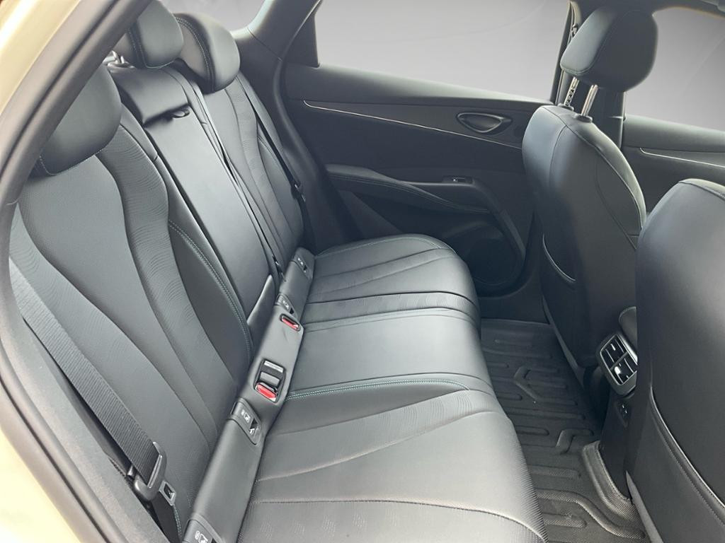 BYD Seal 6