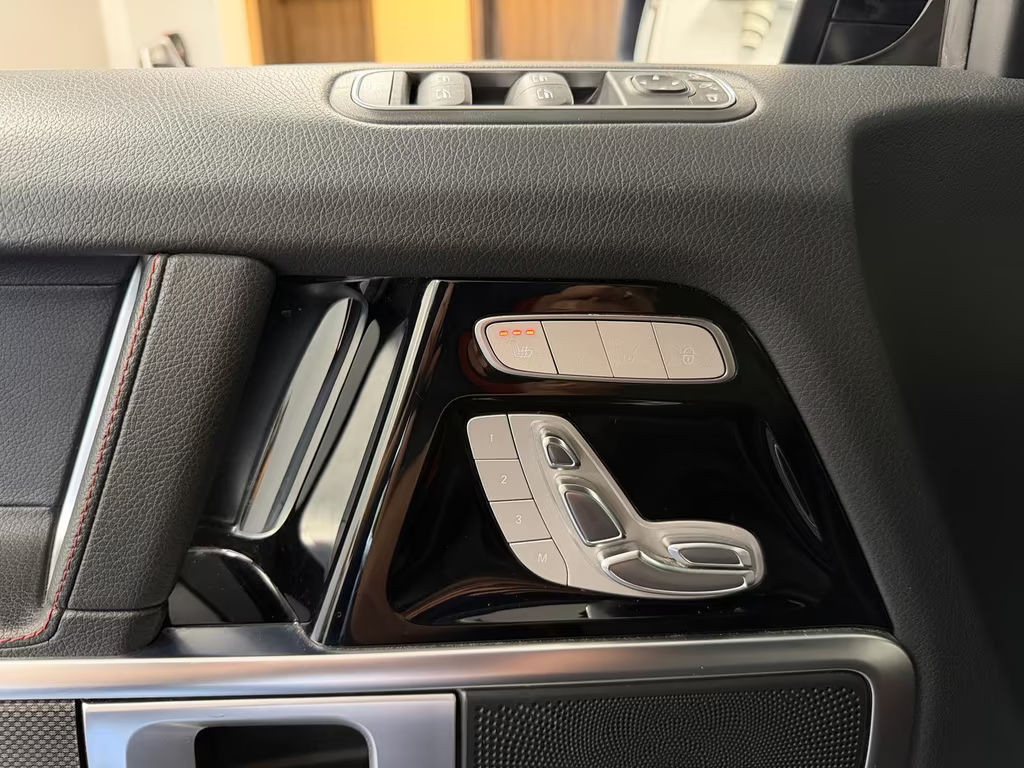 Mercedes-Benz G-Klasse
