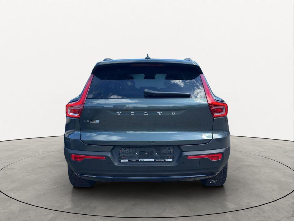 Volvo EX40