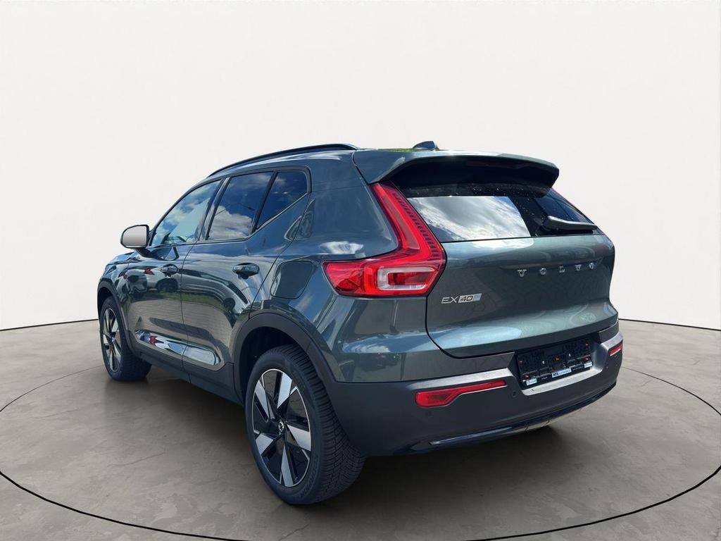 Volvo EX40