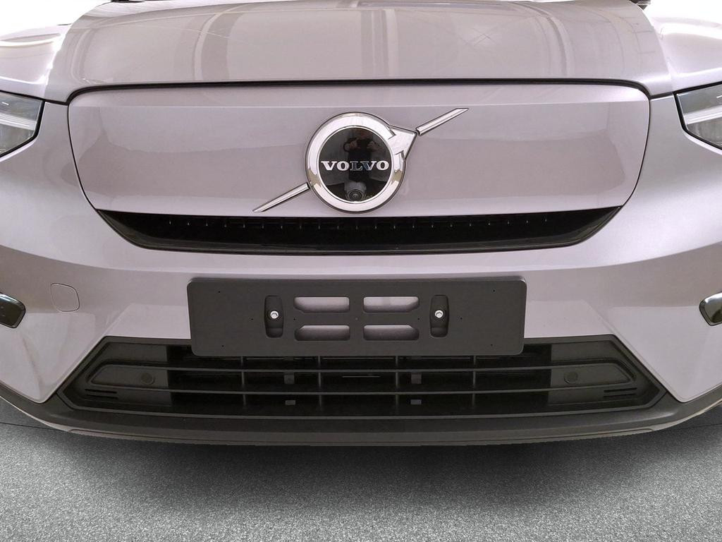 Volvo EX40