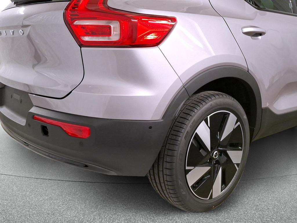 Volvo EX40