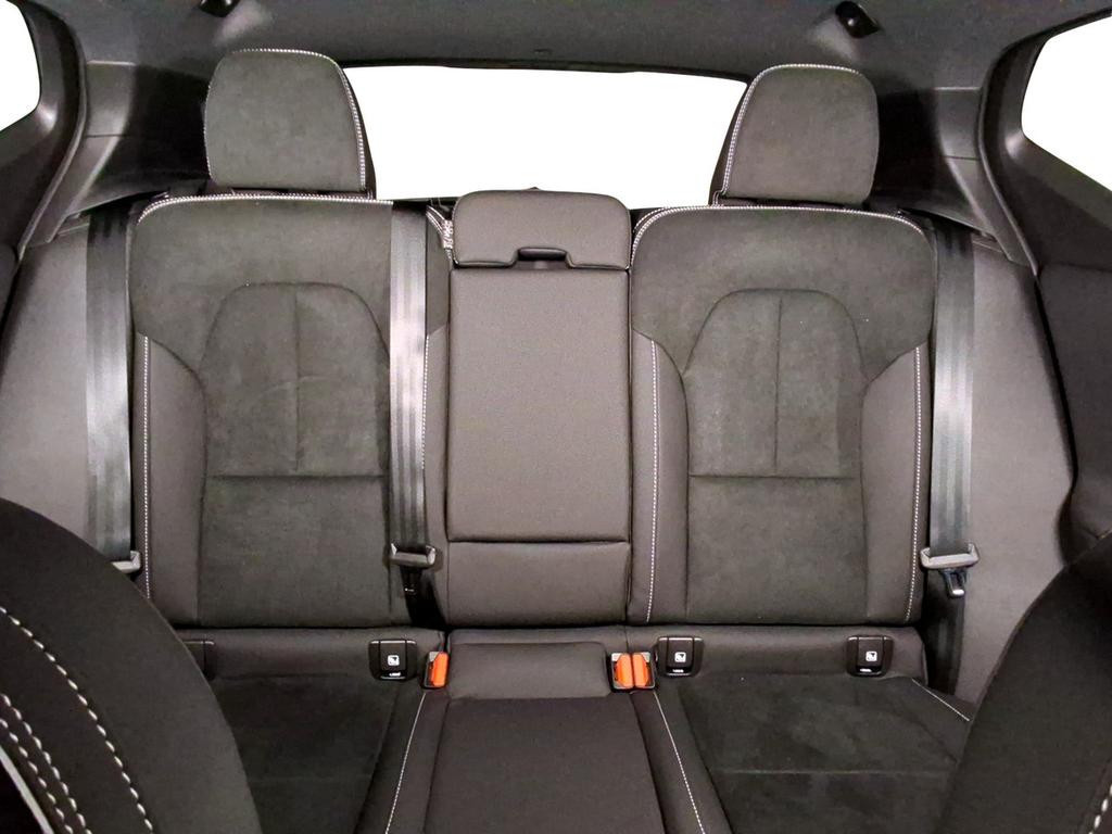 Volvo EX40