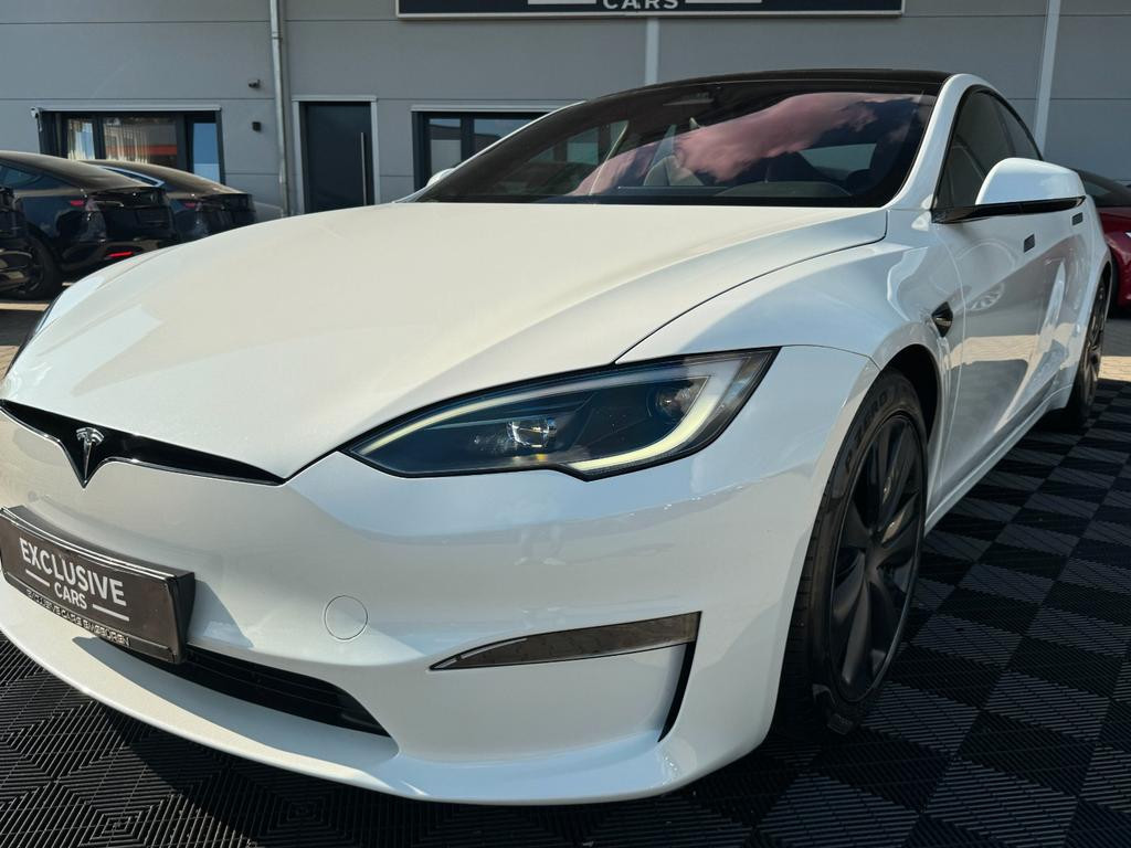 Tesla Model S