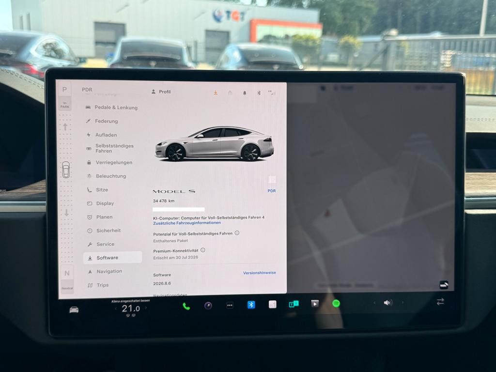 Tesla Model S