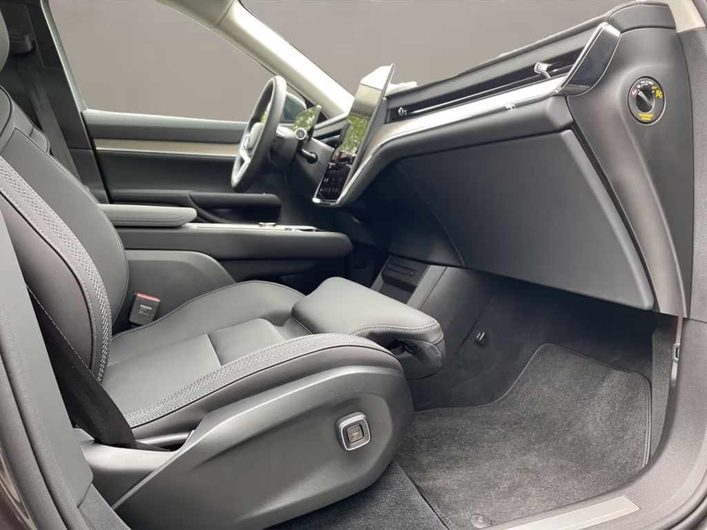 Volvo EX90