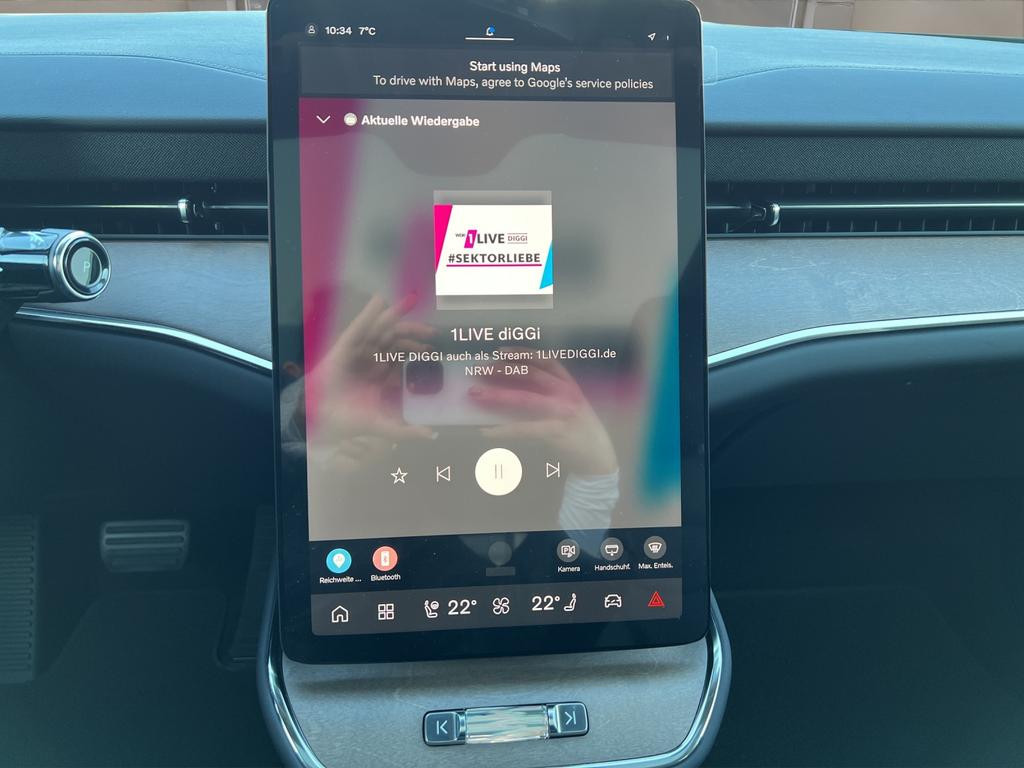 Volvo ES90
