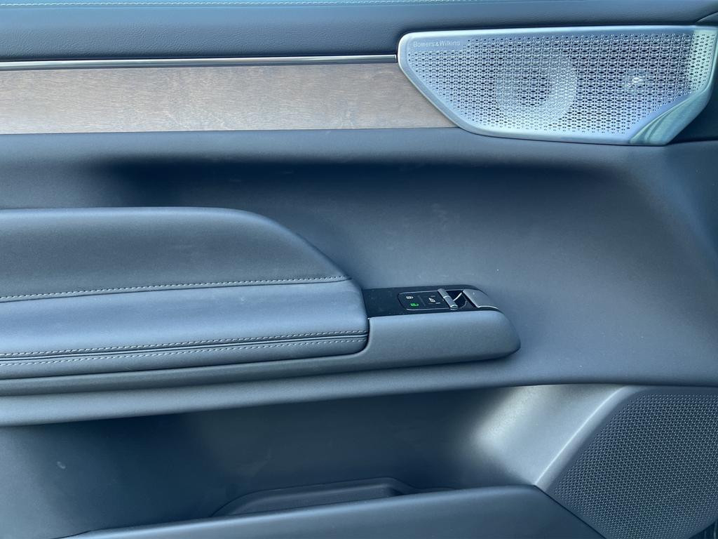 Volvo ES90