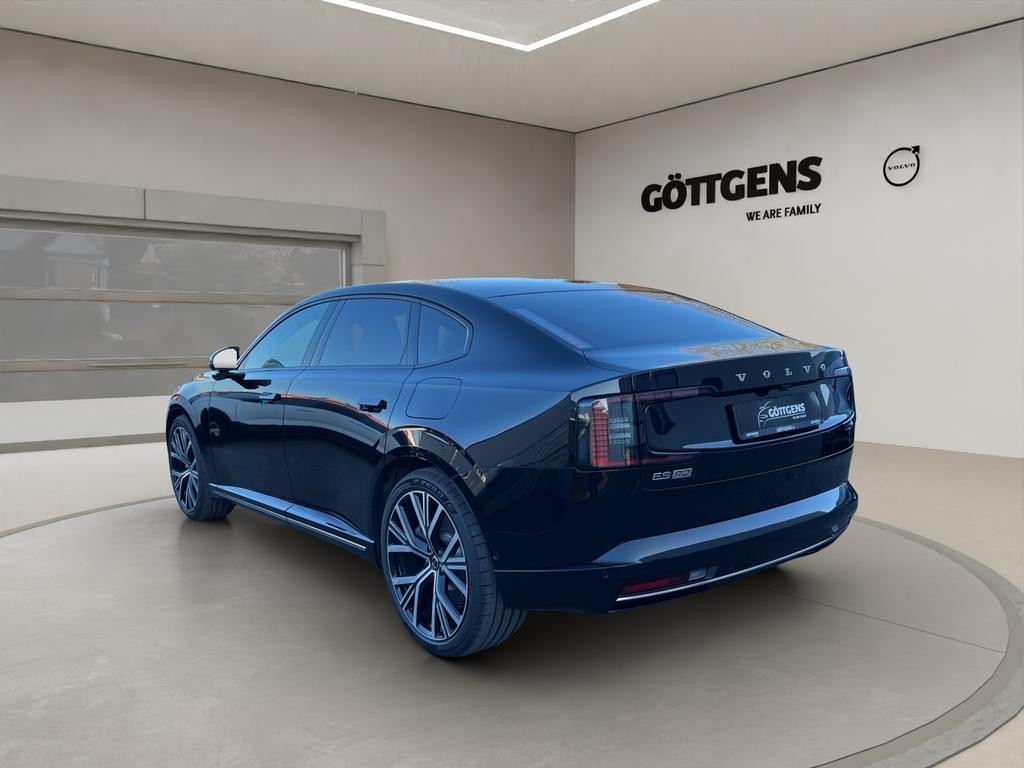 Volvo ES90