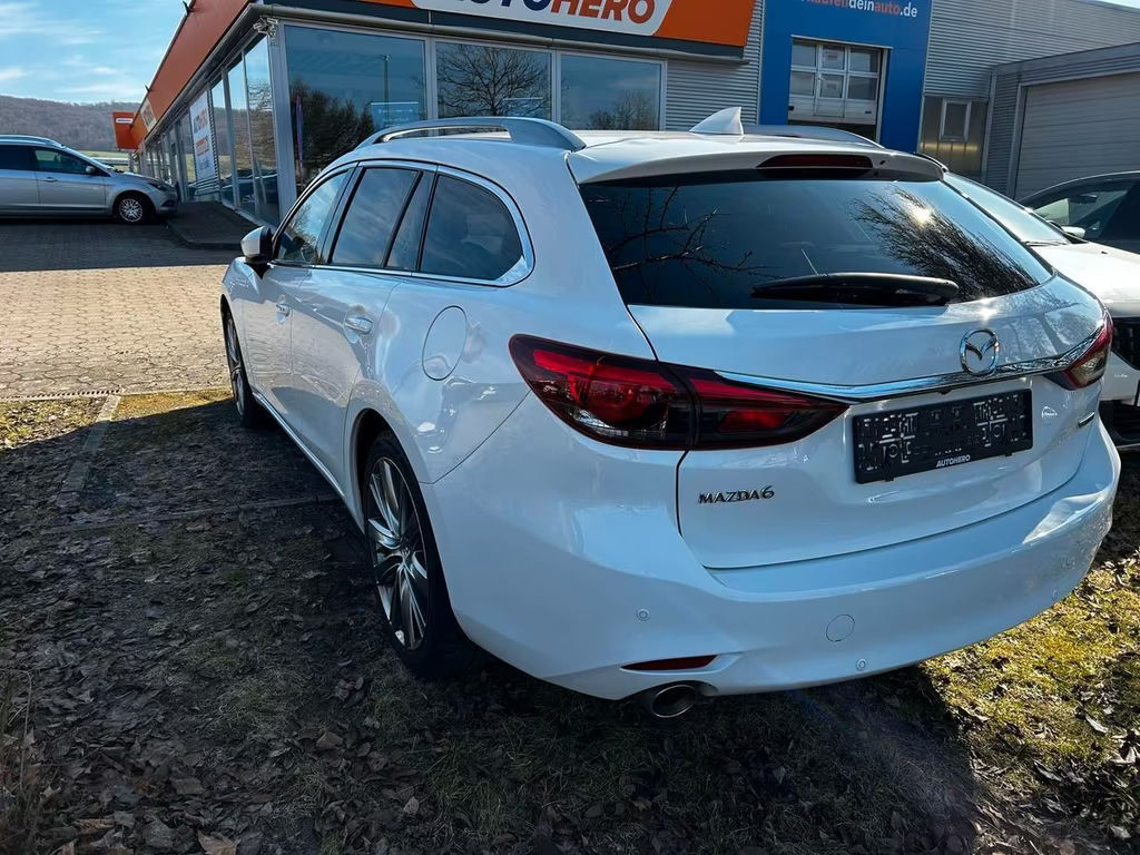 Mazda 6