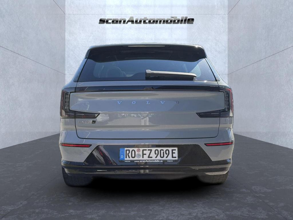 Volvo EX90