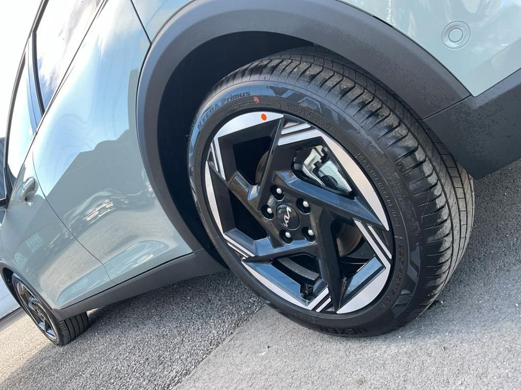 Kia K4