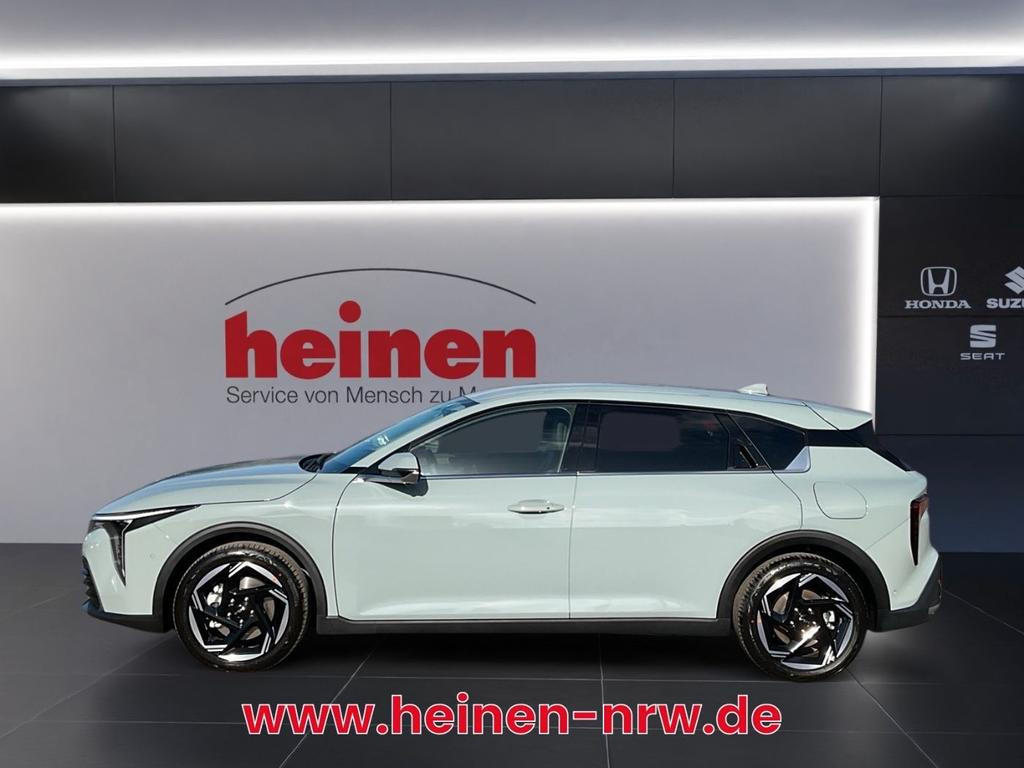 Kia K4