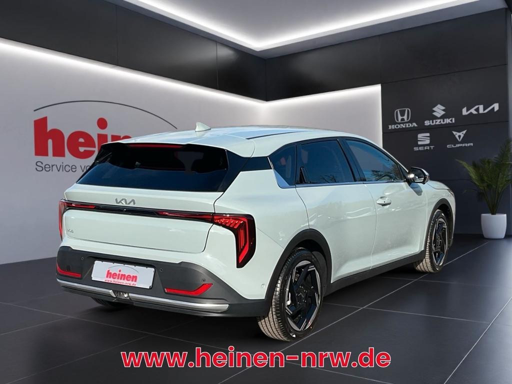Kia K4