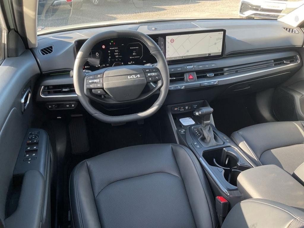 Kia K4