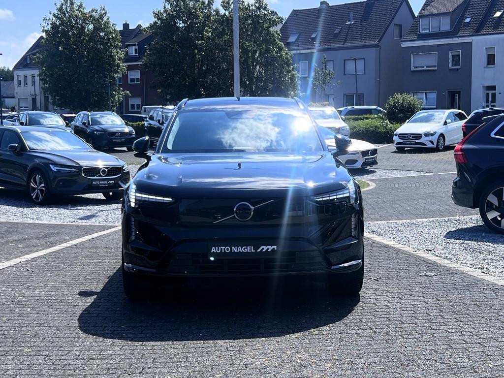 Volvo EX90
