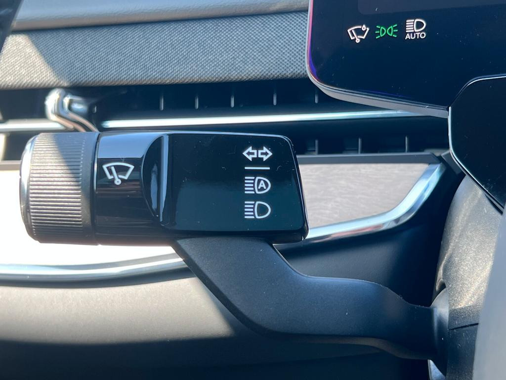 Volvo EX90